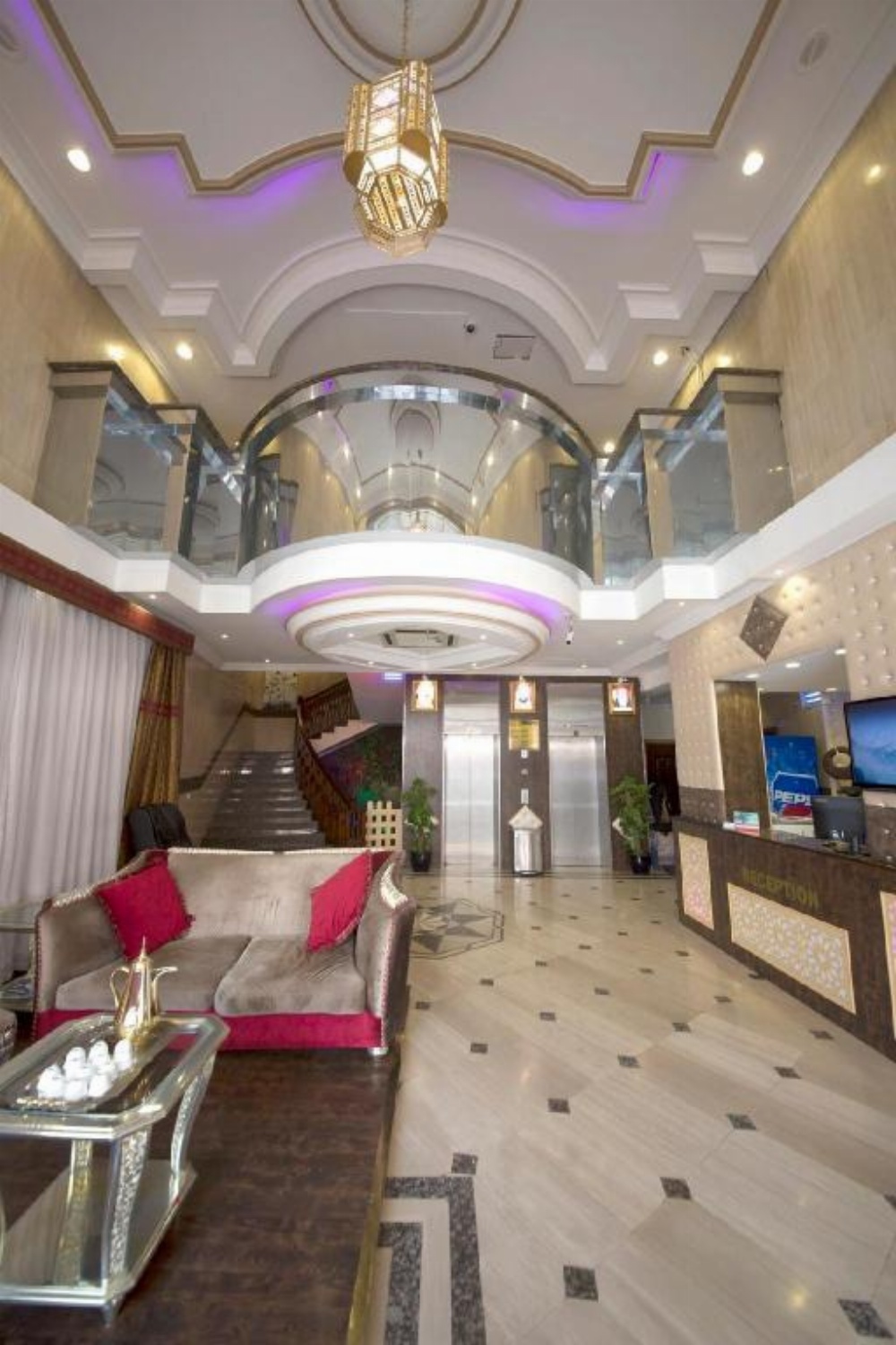 Mariana Hotel Main image